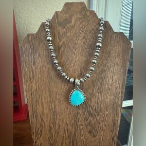 LARGE FLUTED & STERLING PEARL MIX NECKLACE (4-10MM)